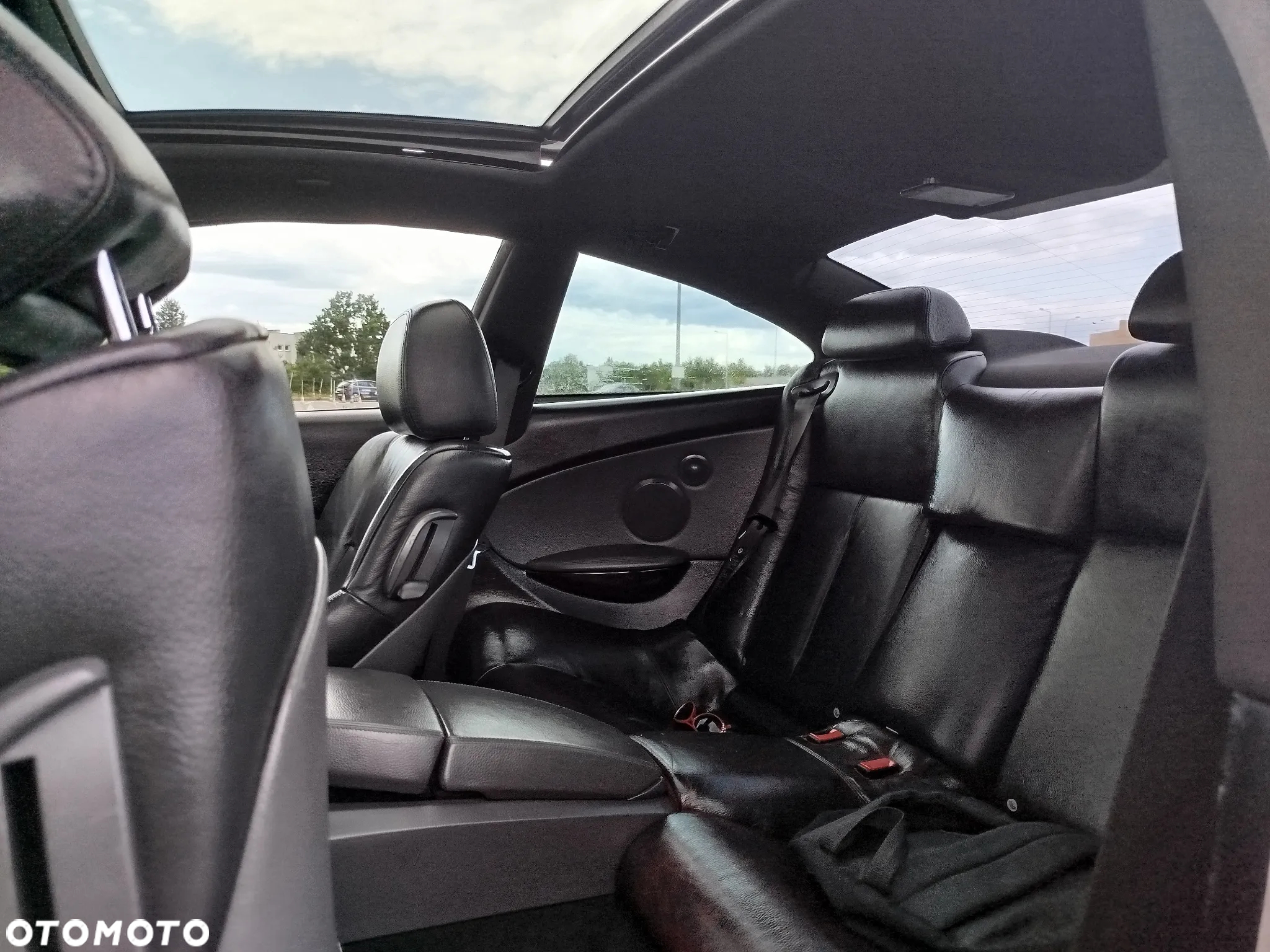 BMW Seria 6 645 Ci - 12