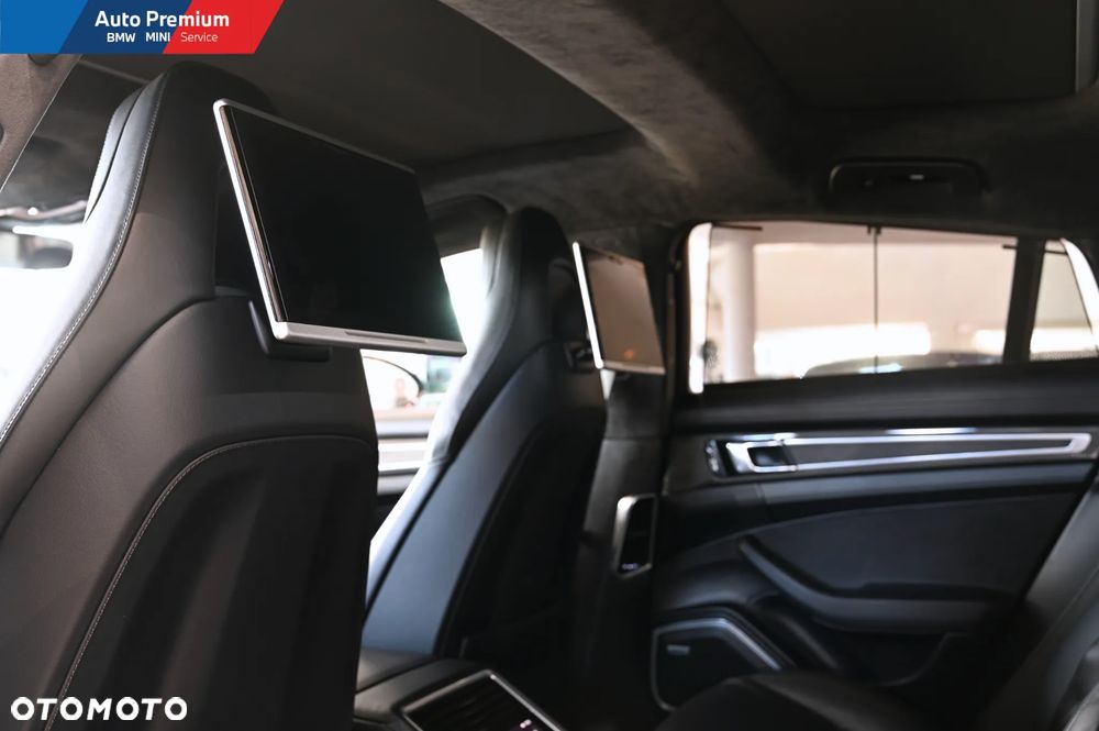 Porsche Panamera Turbo - 17