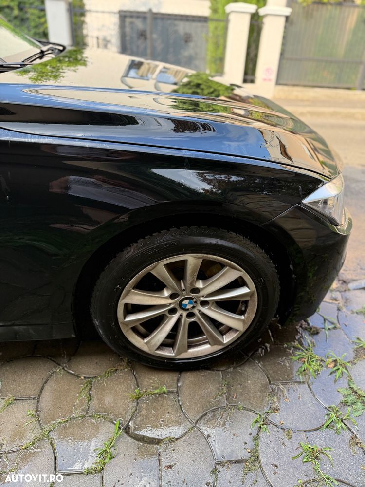 BMW Seria 3 320i xDrive Aut. - 3