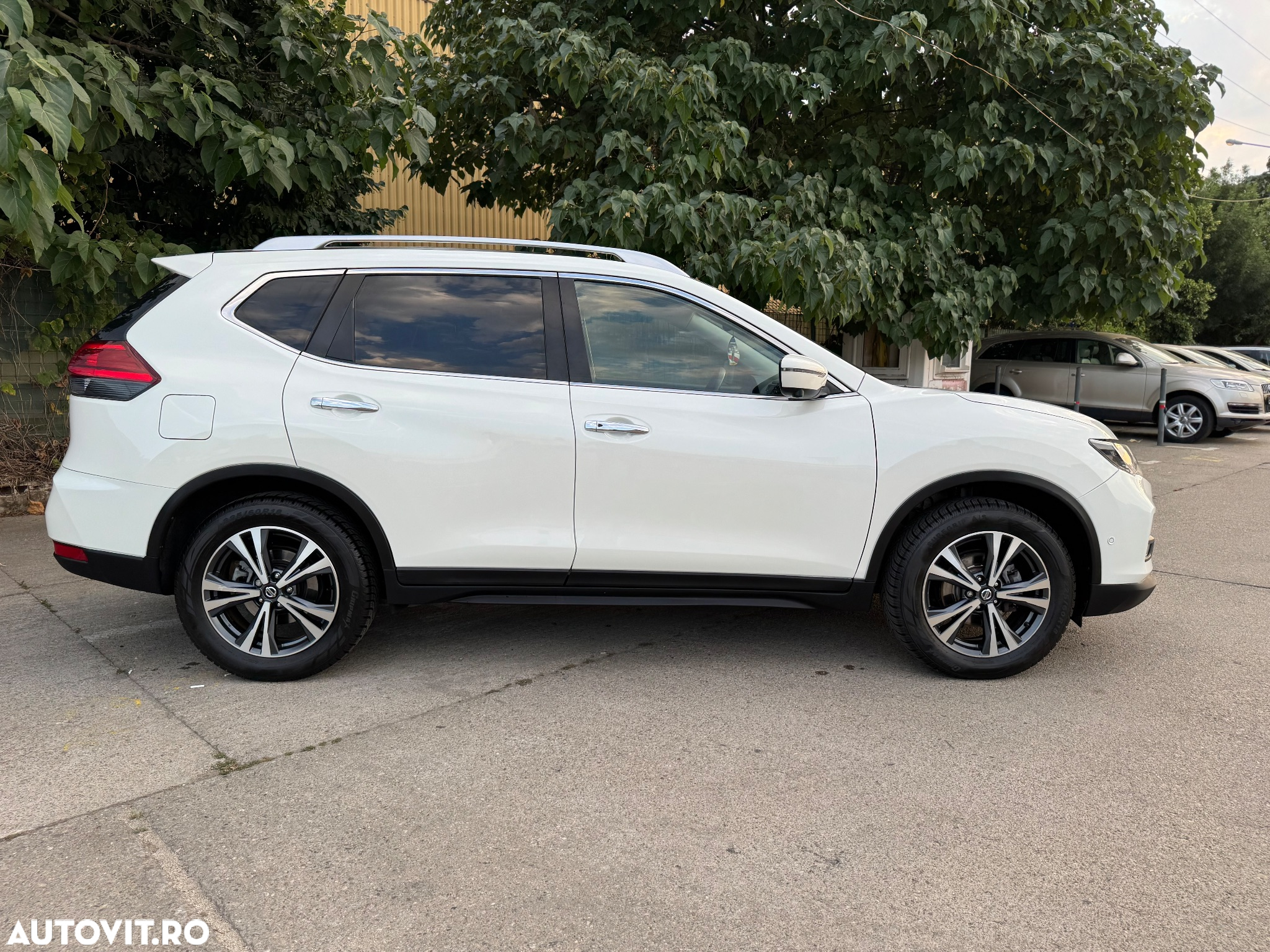 Nissan X-Trail 1.6 dCi Xtronic N-Connecta - 9