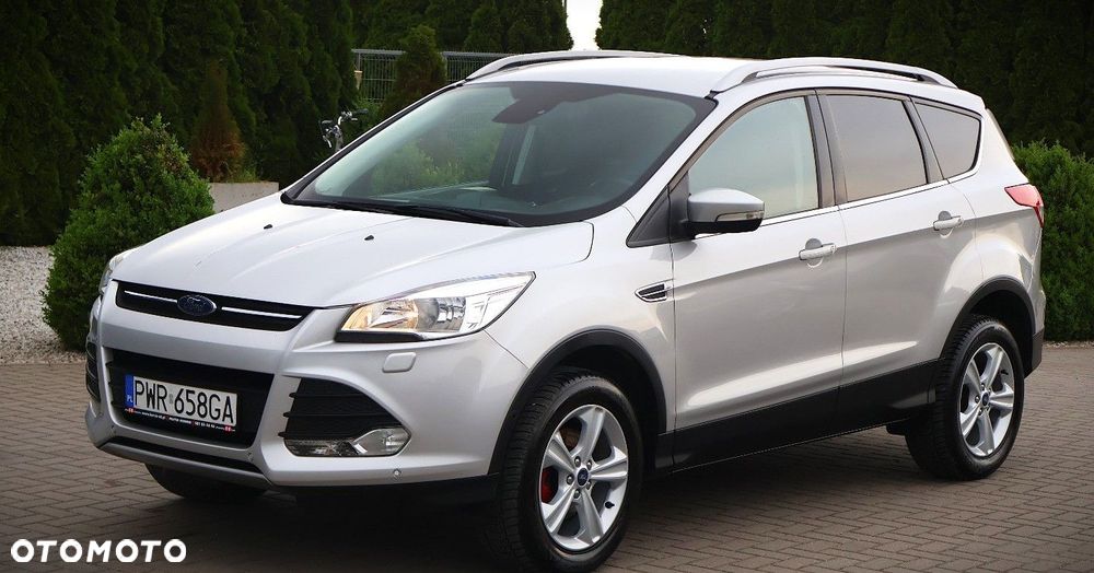 Ford Kuga 1.5 EcoBoost 2x4 Business Edition - 3