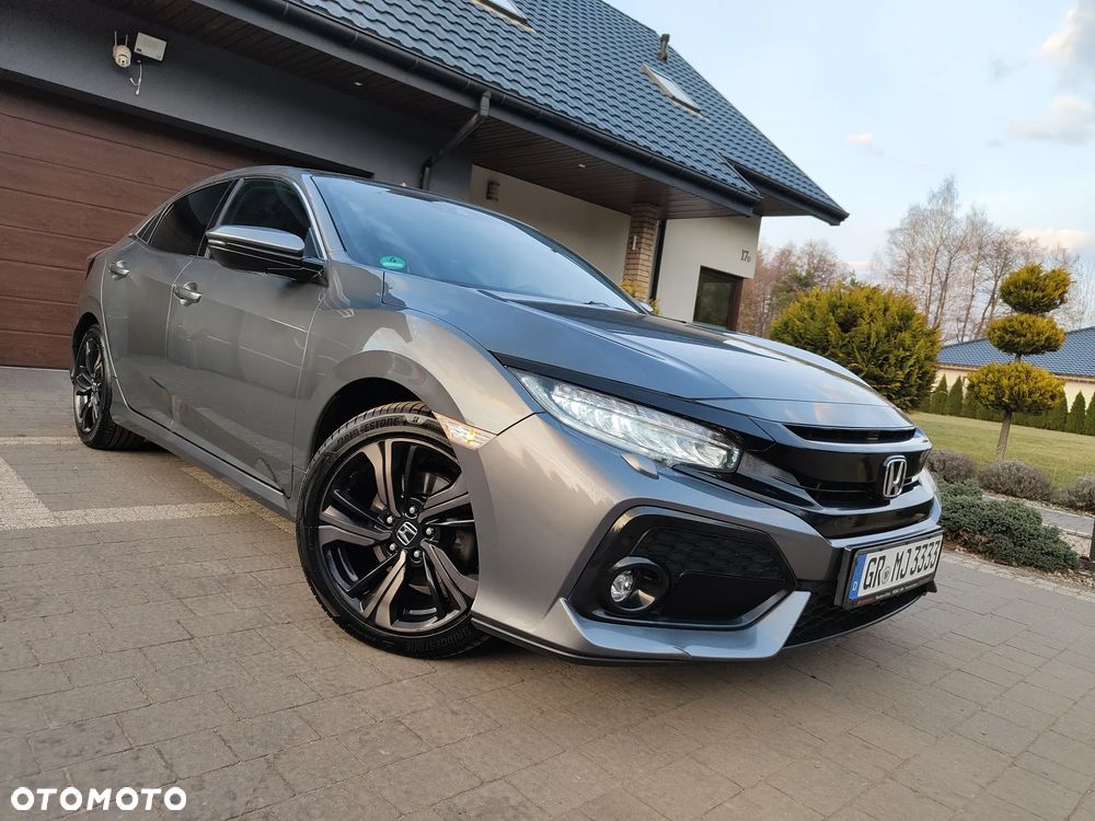 Honda Civic 1.6 i-DTEC Executive Black Edition