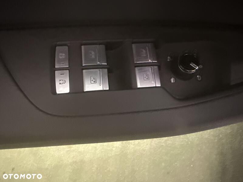 Audi A6 Limousine 40 TDI mHEV S tronic - 12