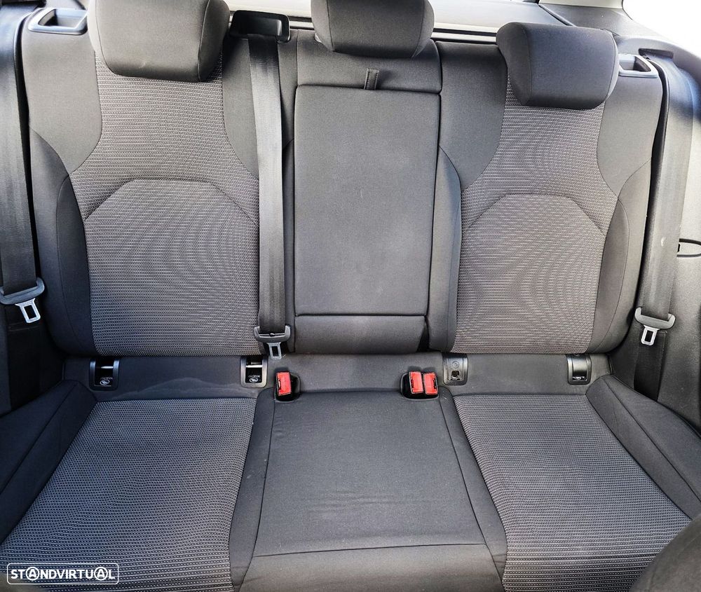 SEAT Leon ST 1.6 TDI Xcellence S/S - 12