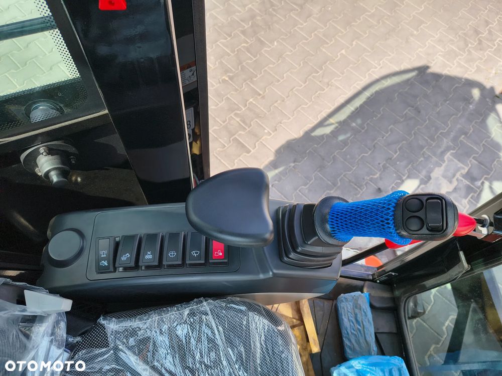 Kubota LONKING CDM6025 - 20