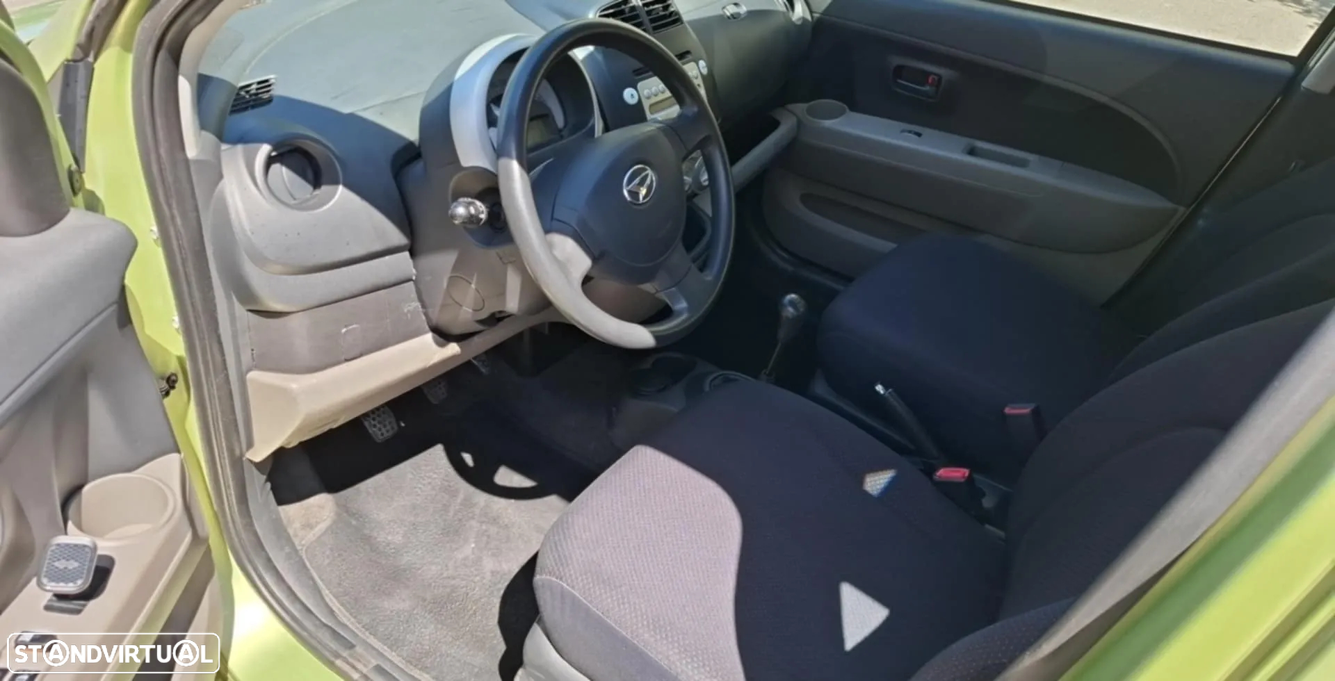 Daihatsu Sirion 1.0 AC - 12