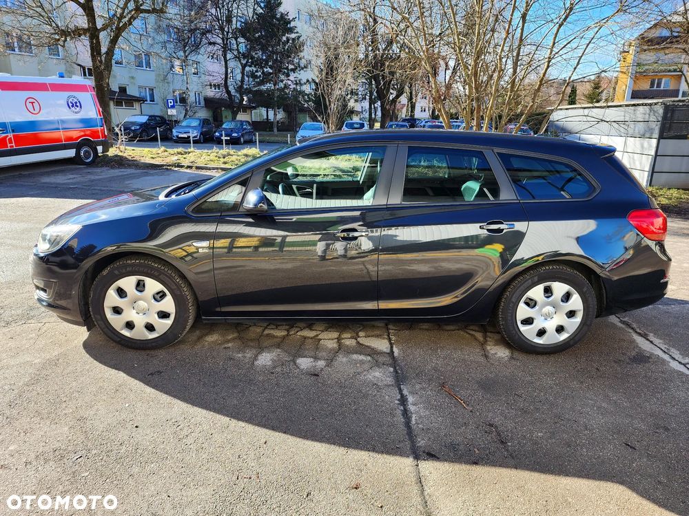 Opel Astra 1.4 Turbo 150 Jahre - 9