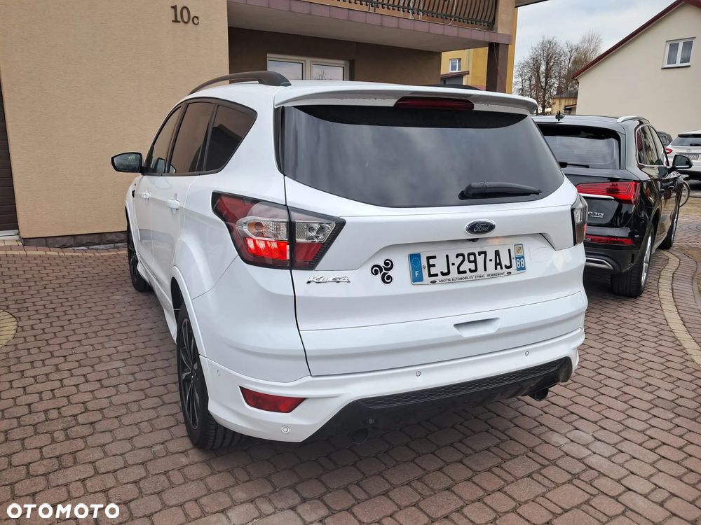 Ford Kuga 2.0 TDCi 4x2 ST-Line - 21
