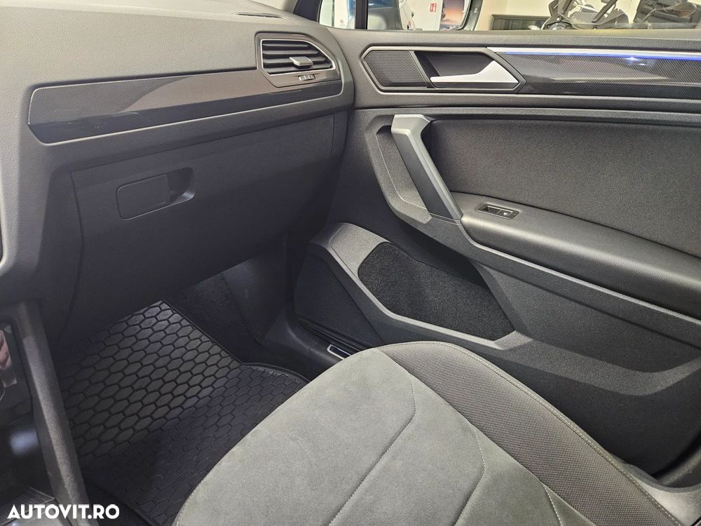 Volkswagen Tiguan 2.0 TDI SCR DSG 4Motion Elegance - 25