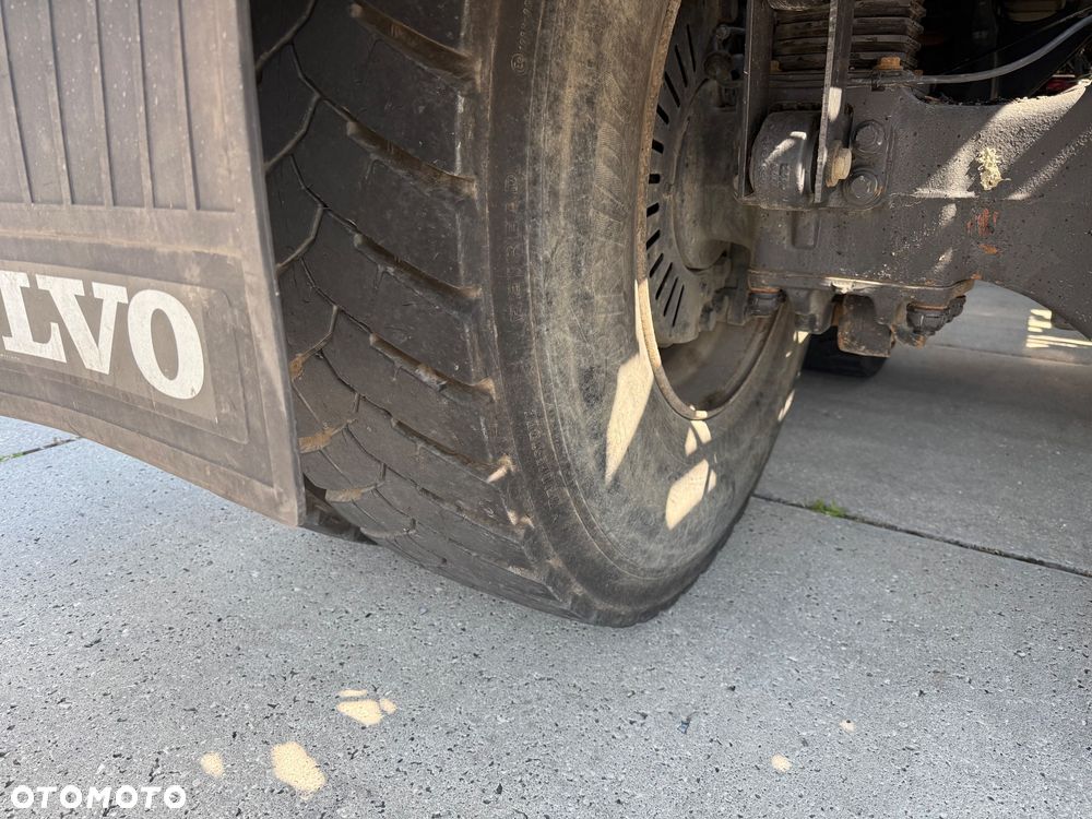 Volvo FMX 410 / WYWROTKA + HDS / 8X4 / KIPER 2 STRONY / MANUAL / EURO 5 / Z FRANCJI / STAN BDB / / / - 16