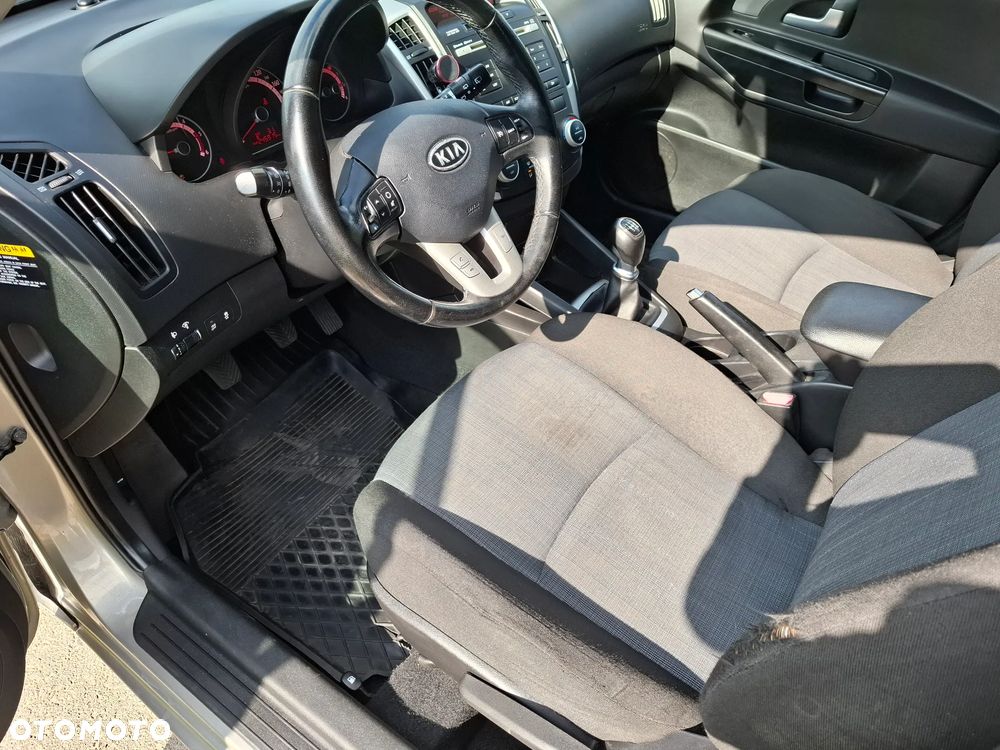 Kia Ceed Cee'd 1.6 Crdi Comfort - 17