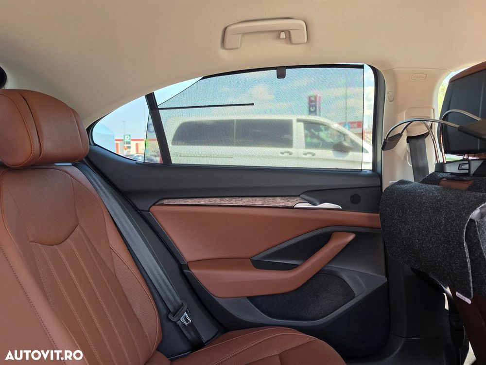 Skoda Superb 2.0 TSI 265 CP 4x4 DSG Laurin & Klement - 13