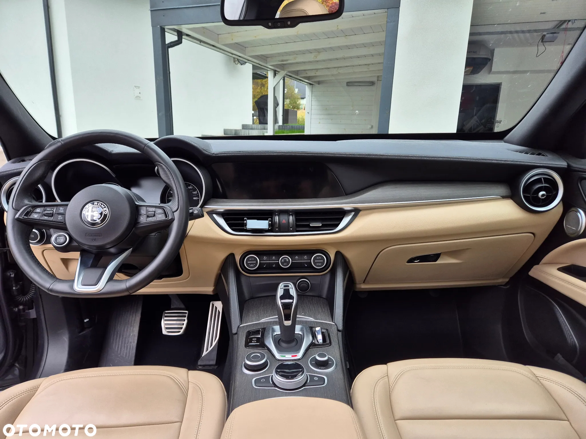 Alfa Romeo Stelvio 2.0 Turbo 16V AT8-Q4 Lusso - 10
