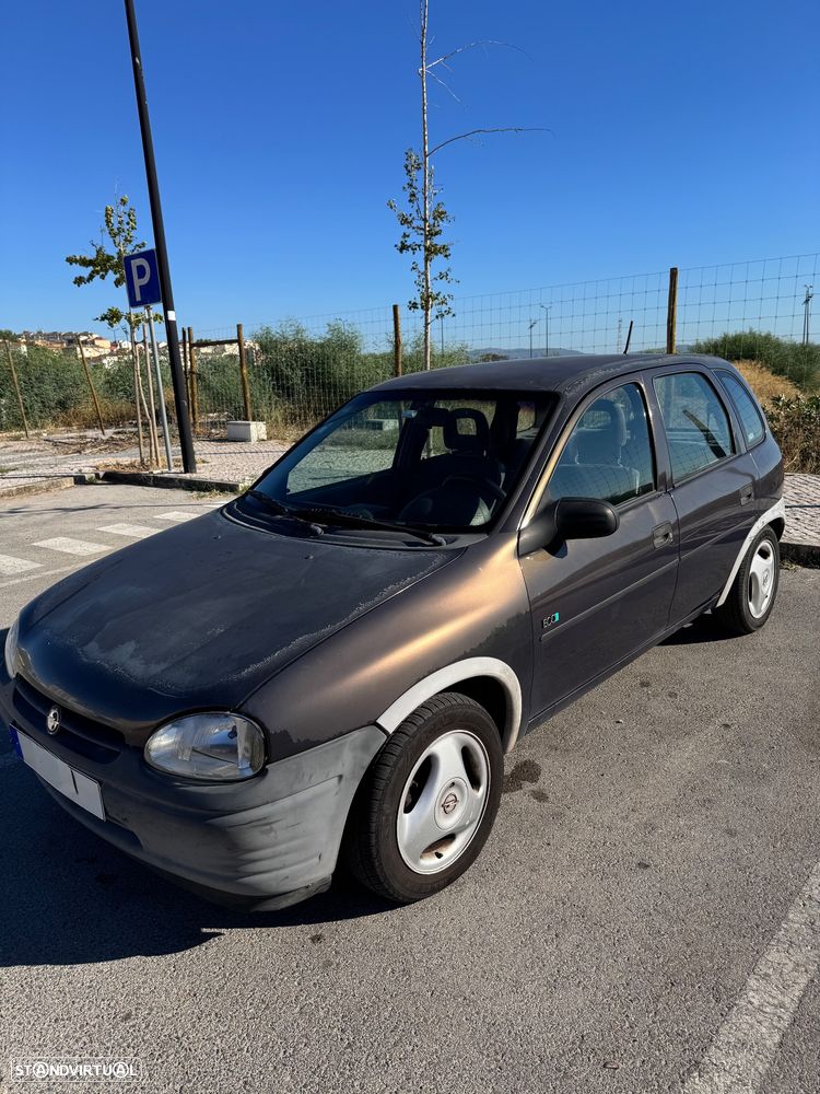 Opel Corsa 1.5 TD Eco - 4