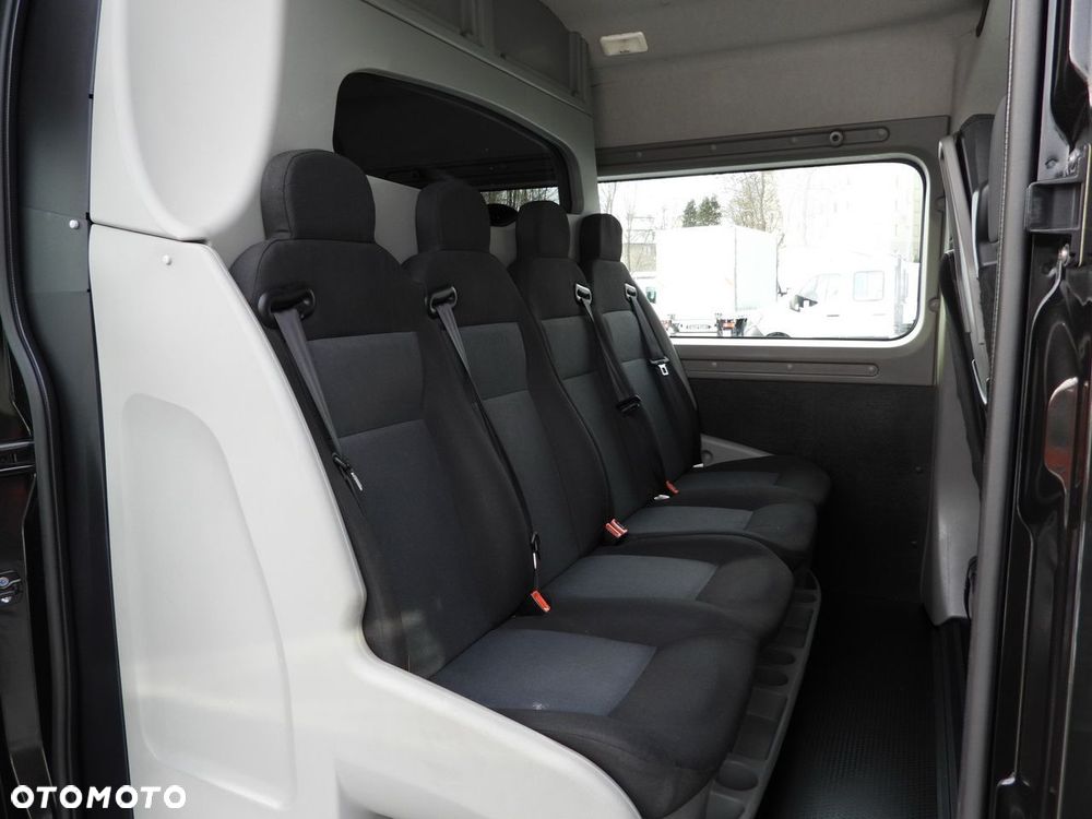 Renault MASTER FURGON BRYGADÓWKA 7 MIEJSC TEMPOMAT NAWIGACJA LEDY AUTOMAT  KLIMATYZACJA  180KM - 40