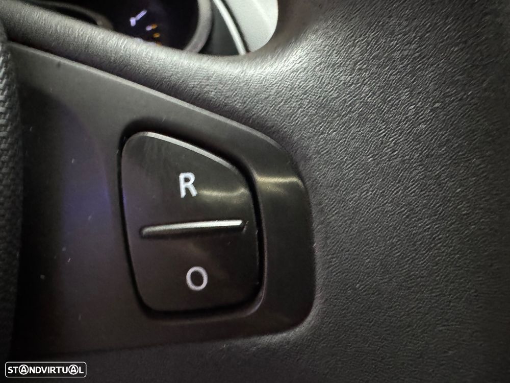 Renault Clio Sport Tourer 1.5 dCi Dynamique S - 14