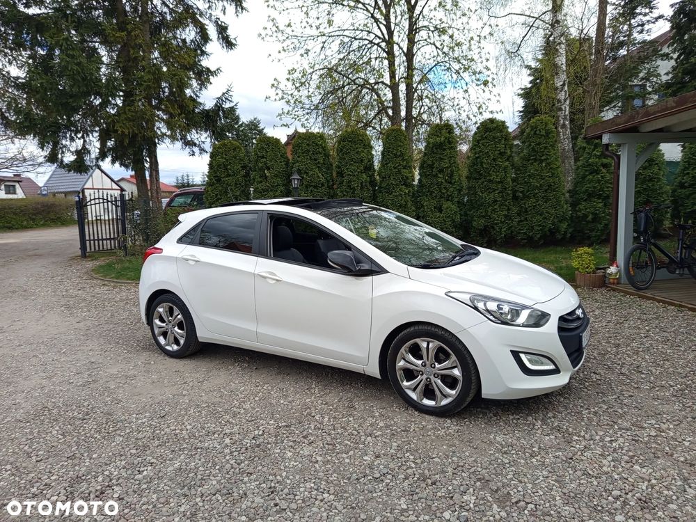 Hyundai i30 1.6 CRDi BlueDrive Premium - 23