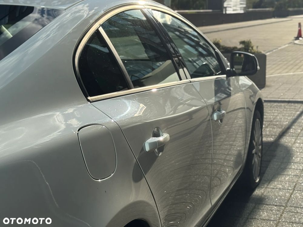 Volvo S60 - 5