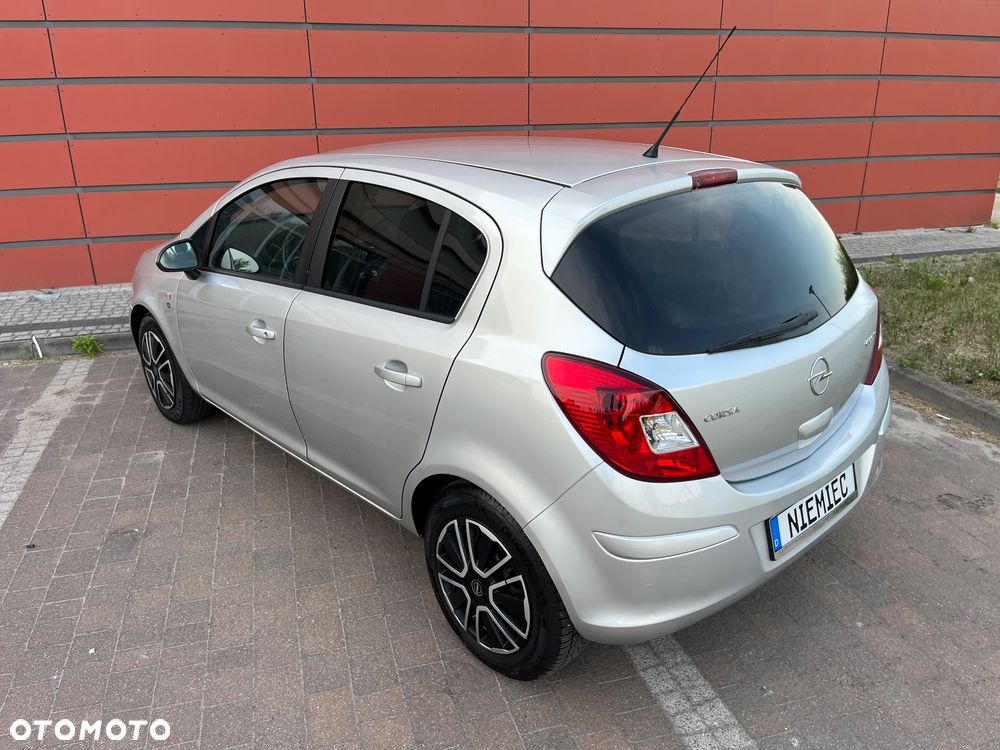 Opel Corsa 1.2 16V (ecoFLEX) Selection - 16