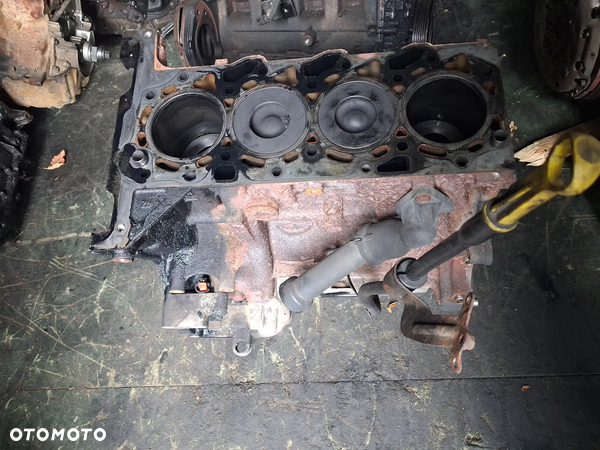 Silnik blok dół wał tłoki citroen jumper peugeot boxer ford transit 2.2 hdi tdci euro5