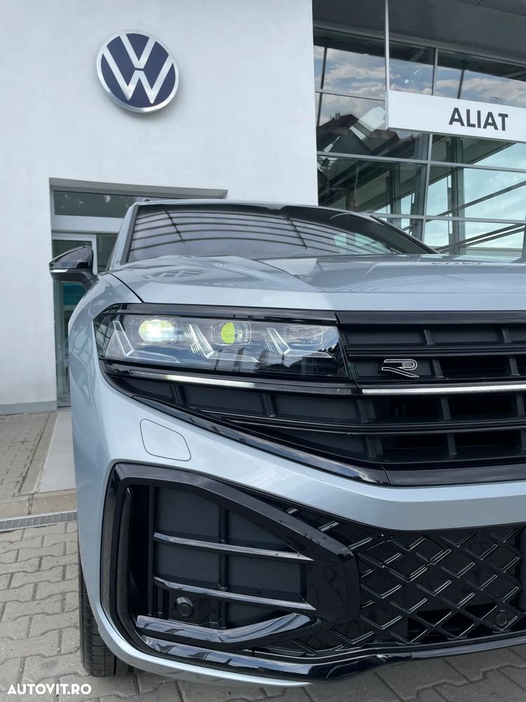 Volkswagen Touareg V6 TDI SCR 4Motion Aut. R-Line FINAL EDITION - 9