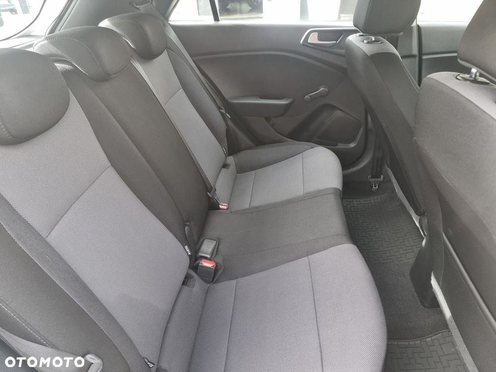 Hyundai i20 1.2 Classic Plus - 23