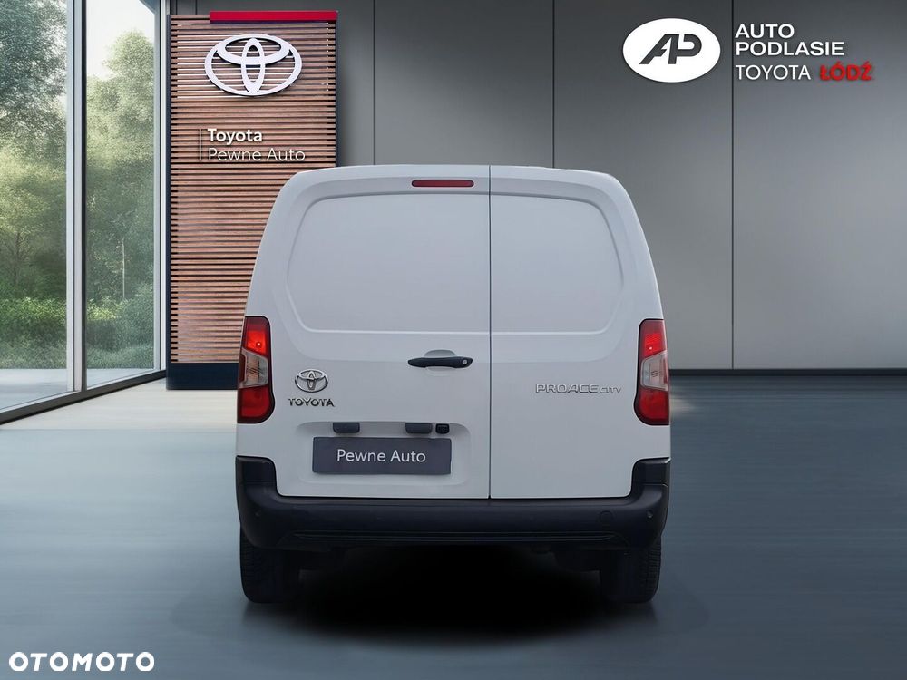Toyota PROACE CITY - 7