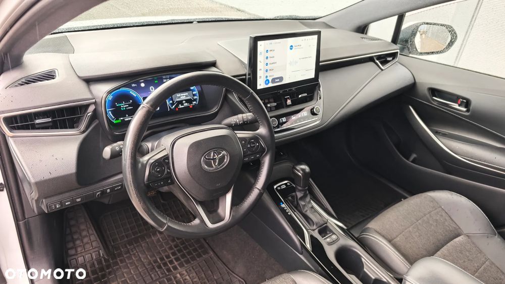 Toyota Corolla 1.8 Hybrid Style - 24