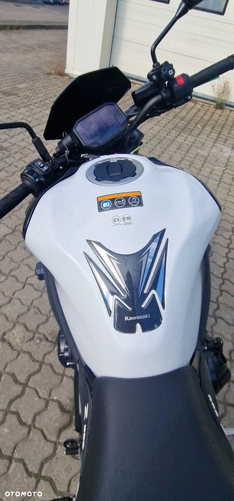 Kawasaki Z 900 - 11