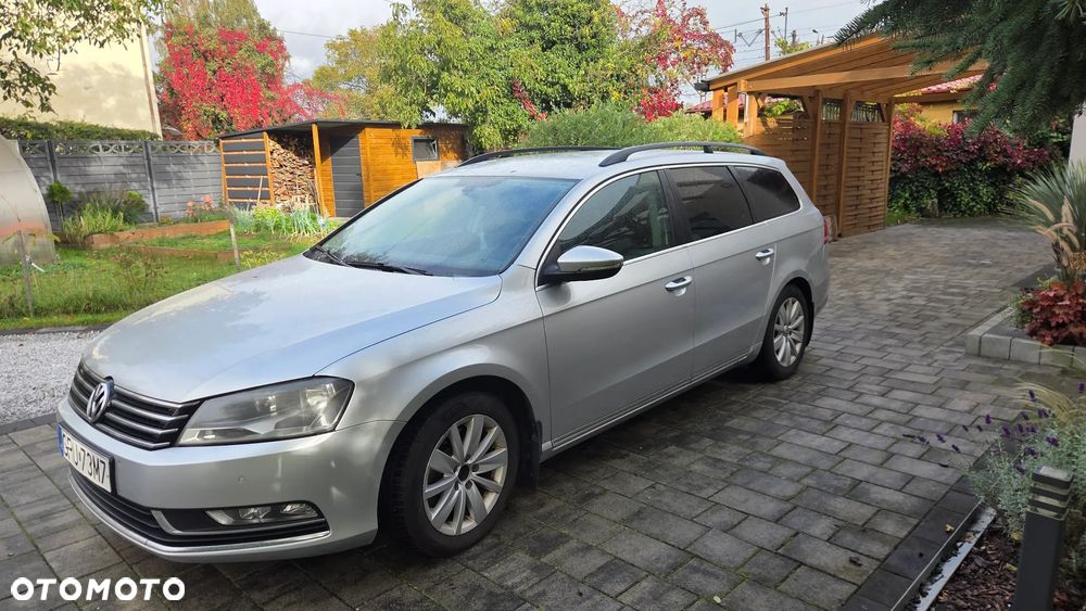 Volkswagen Passat - 2