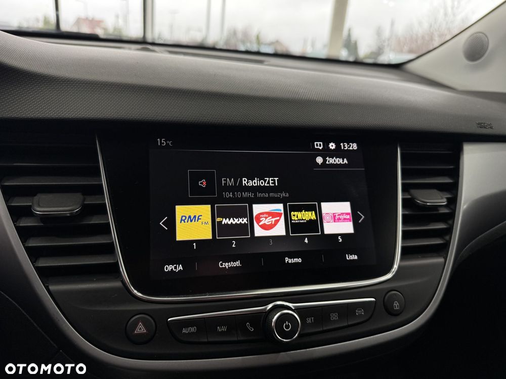 Opel Crossland X - 28