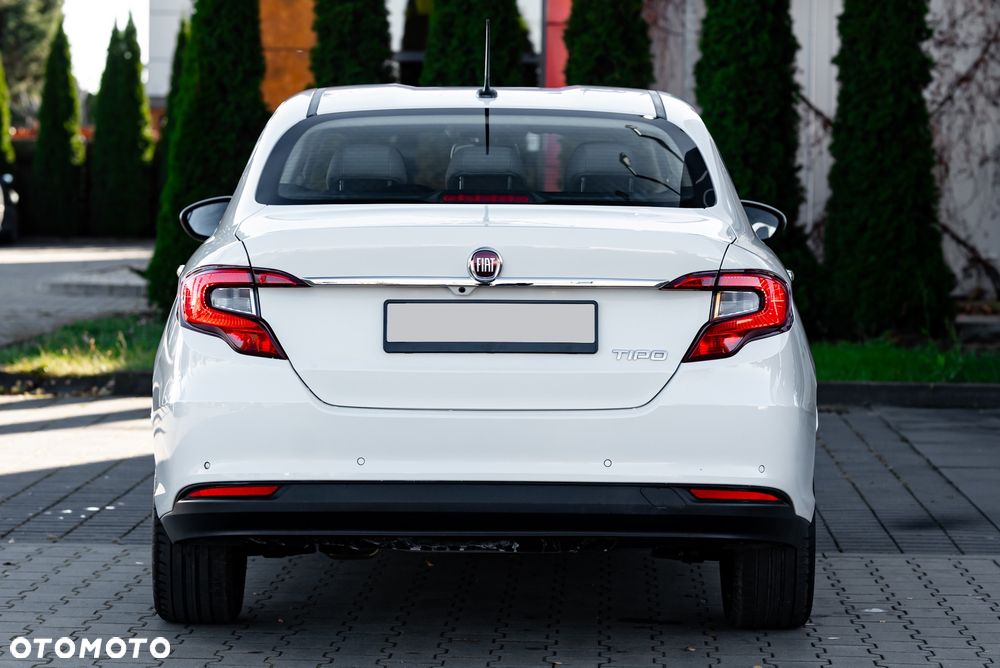 Fiat Tipo 1.6 MultiJet 16v Lounge - 8