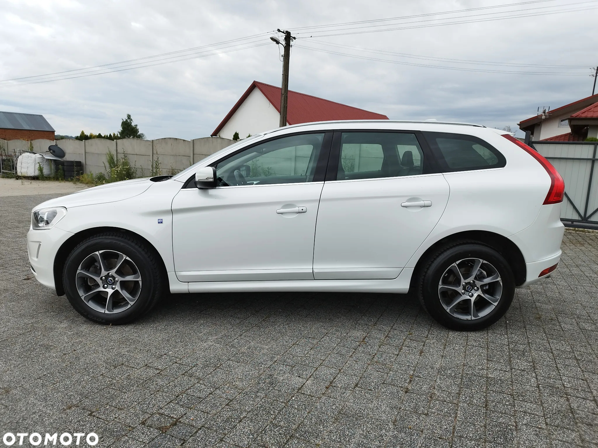 Volvo XC 60 D3 Drive-E Ocean Race - 2