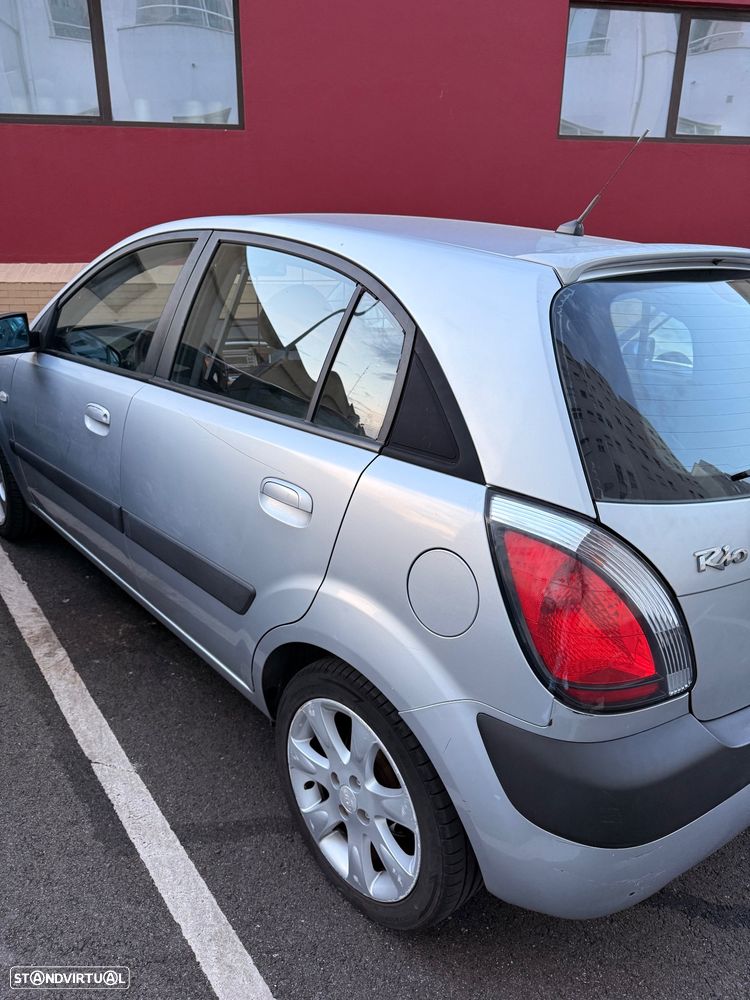 Kia Rio 1.5 CRDi EX Sport - 1