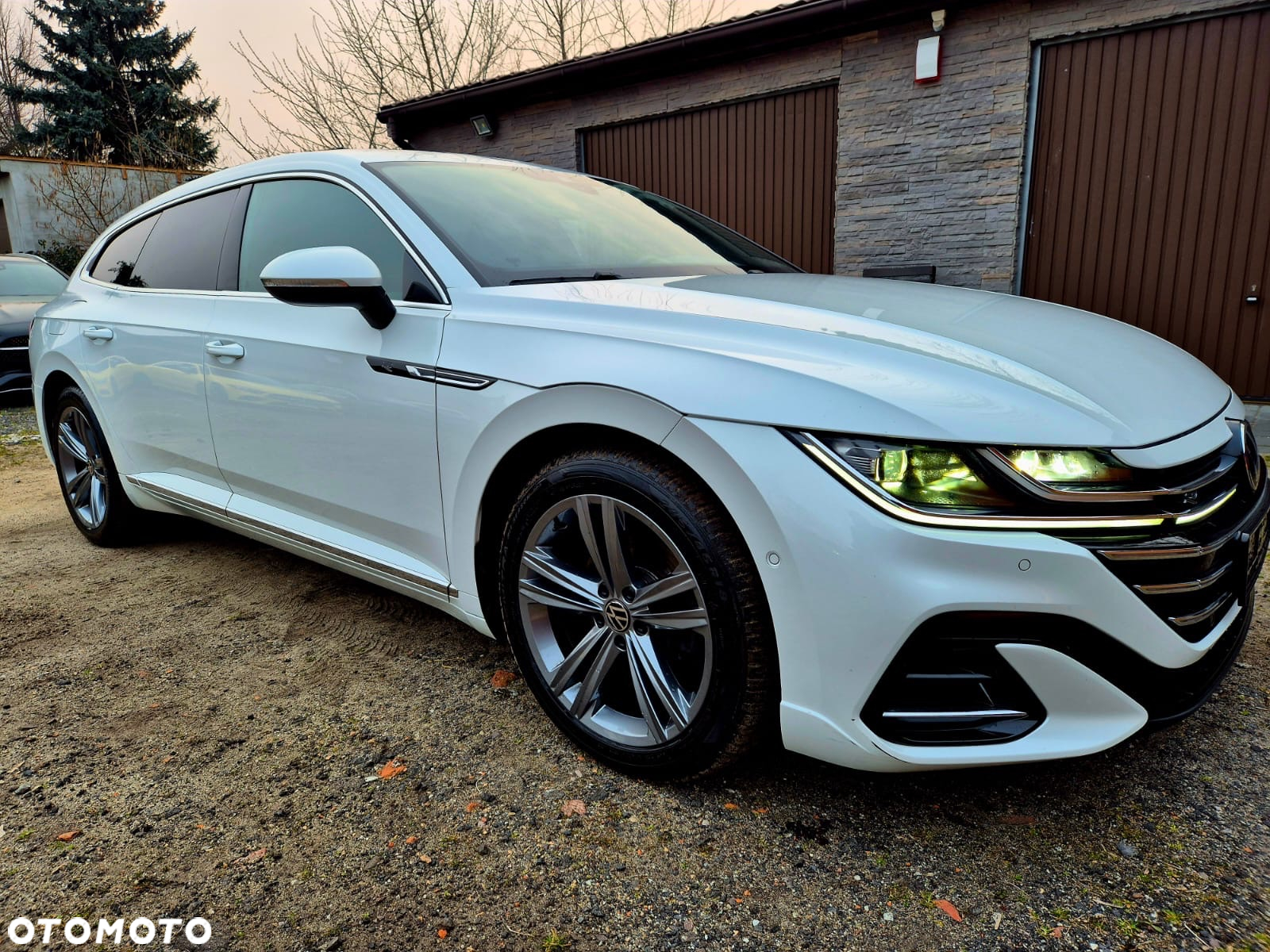 Volkswagen Arteon Shooting Brake 2.0 TDI SCR DSG R-Line - 20