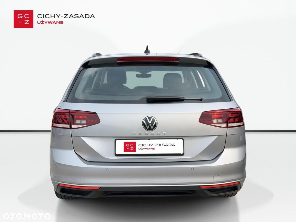 Volkswagen Passat 2.0 TDI EVO Business DSG - 5