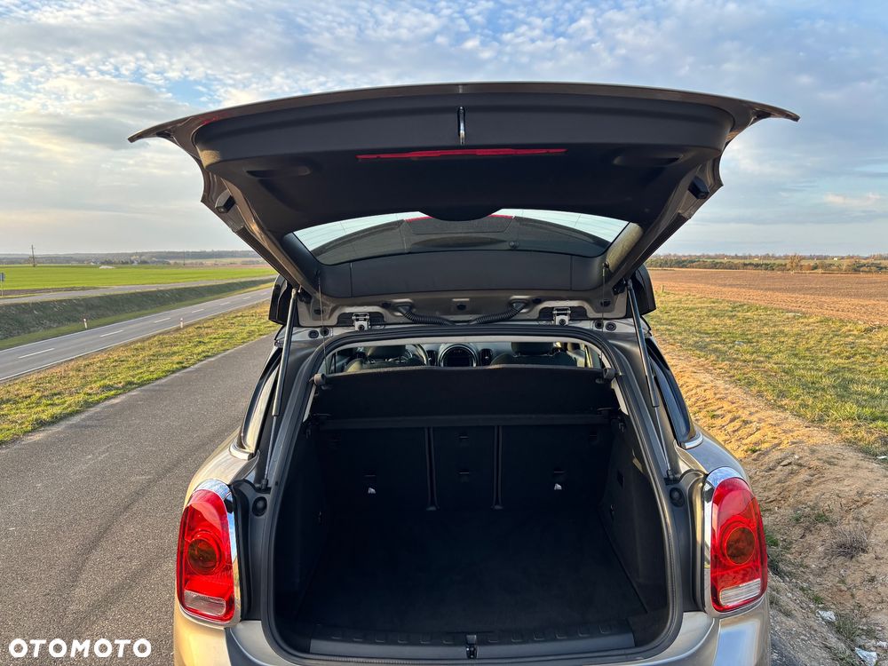 MINI Countryman Cooper ALL4 Trim - 17