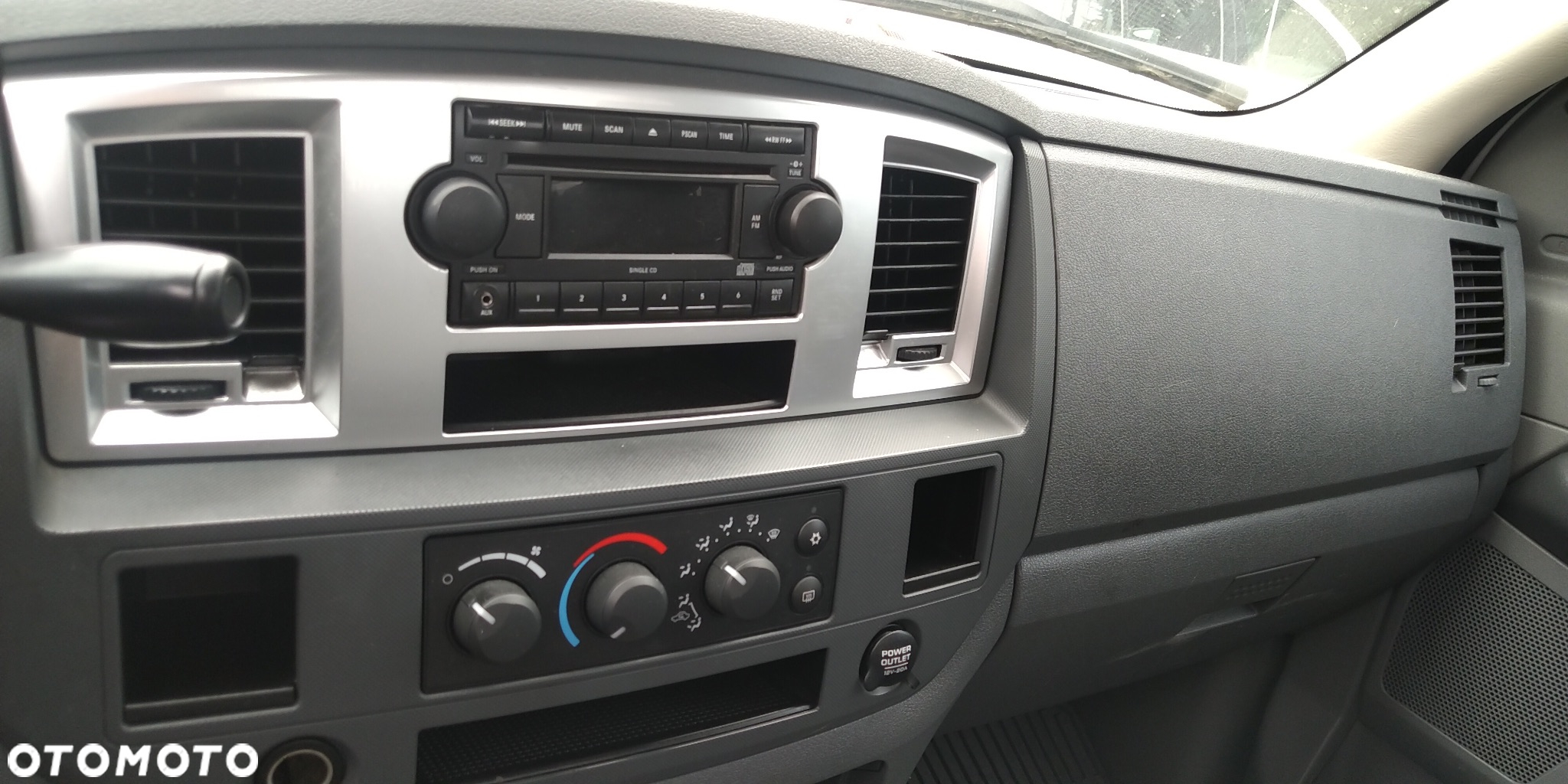 Dodge RAM - 20