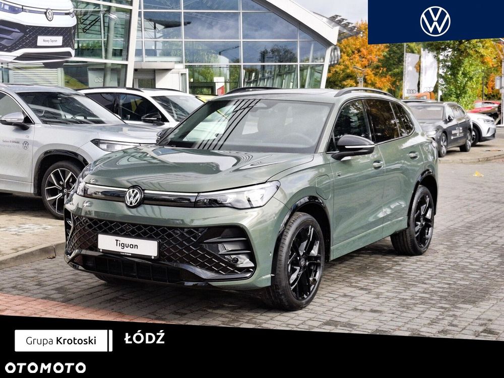 Volkswagen Tiguan - 1