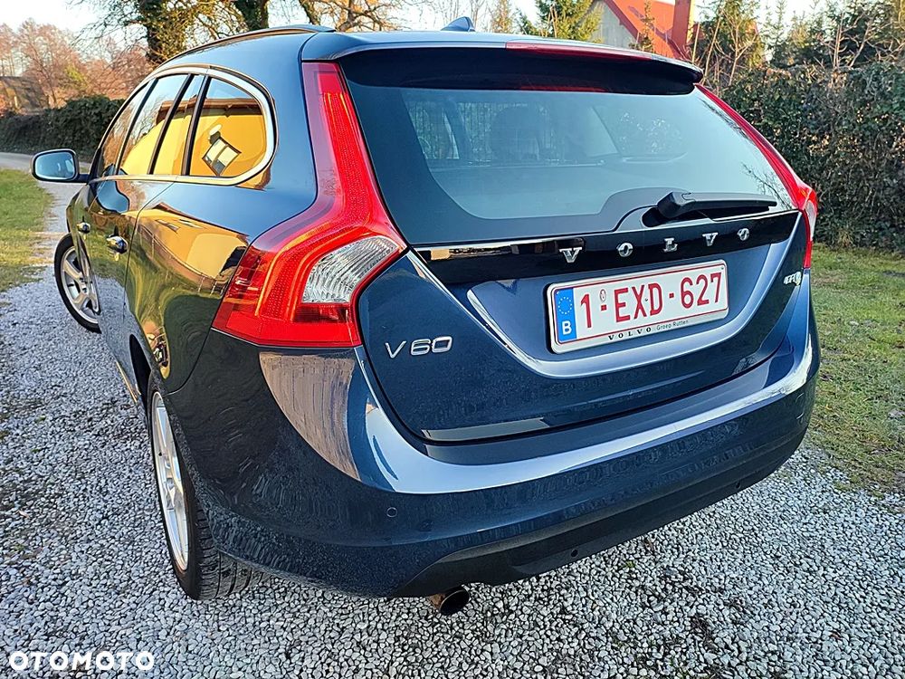 Volvo V60 DRIVe - 26