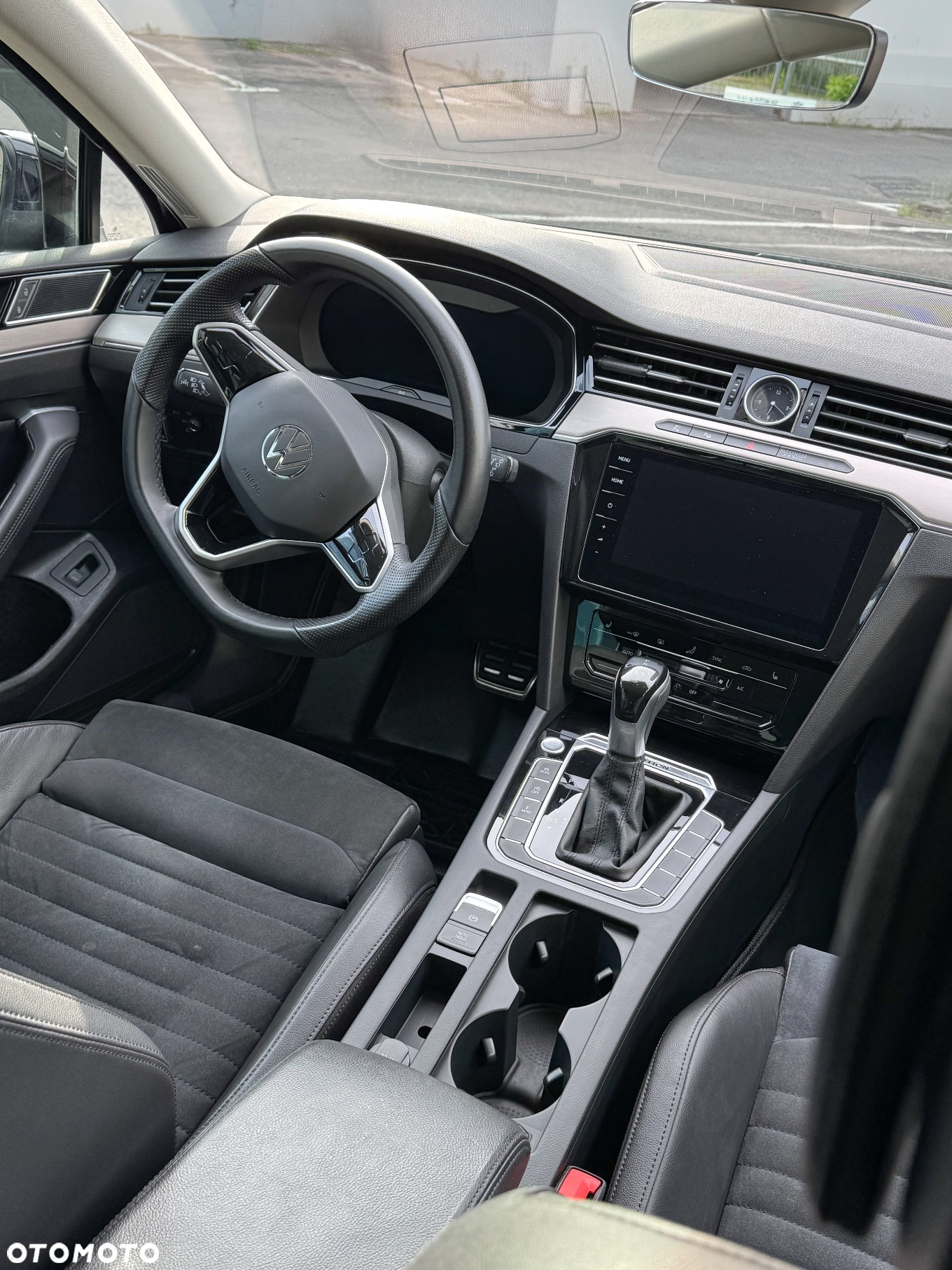 Volkswagen Passat Variant 2.0 TDI SCR 4Motion DSG (BMT) Highline - 13