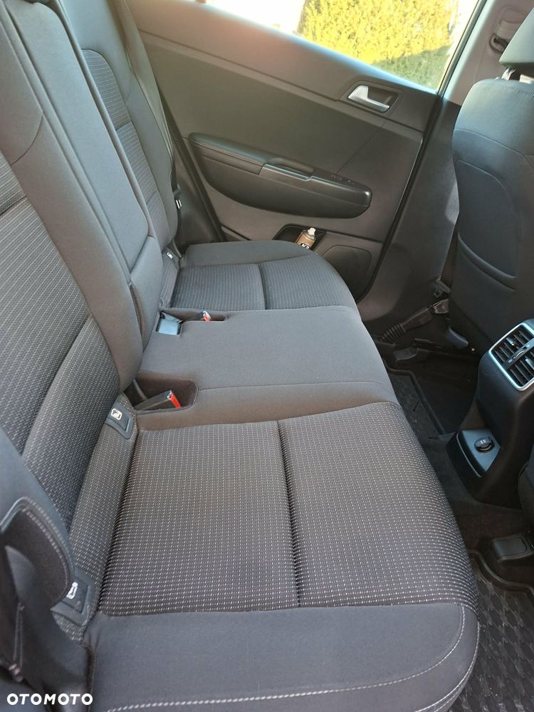 Kia Sportage 1.6 GDI L 2WD - 26