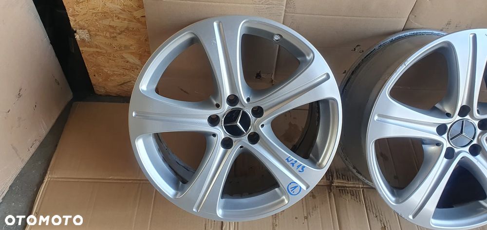 Alufelga felga aluminiowa 8J R18 ET43 5x112 Mercedes E-Klasa W213 Oryginał A2134011400 - 2