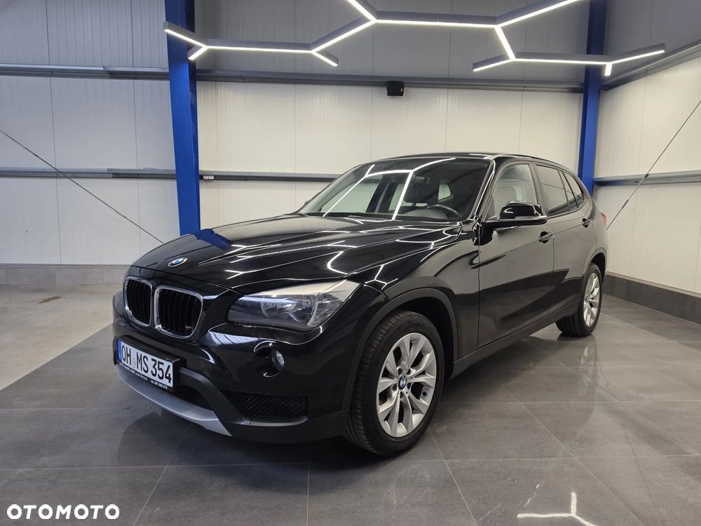 BMW X1 xDrive18d Sport Line - 1