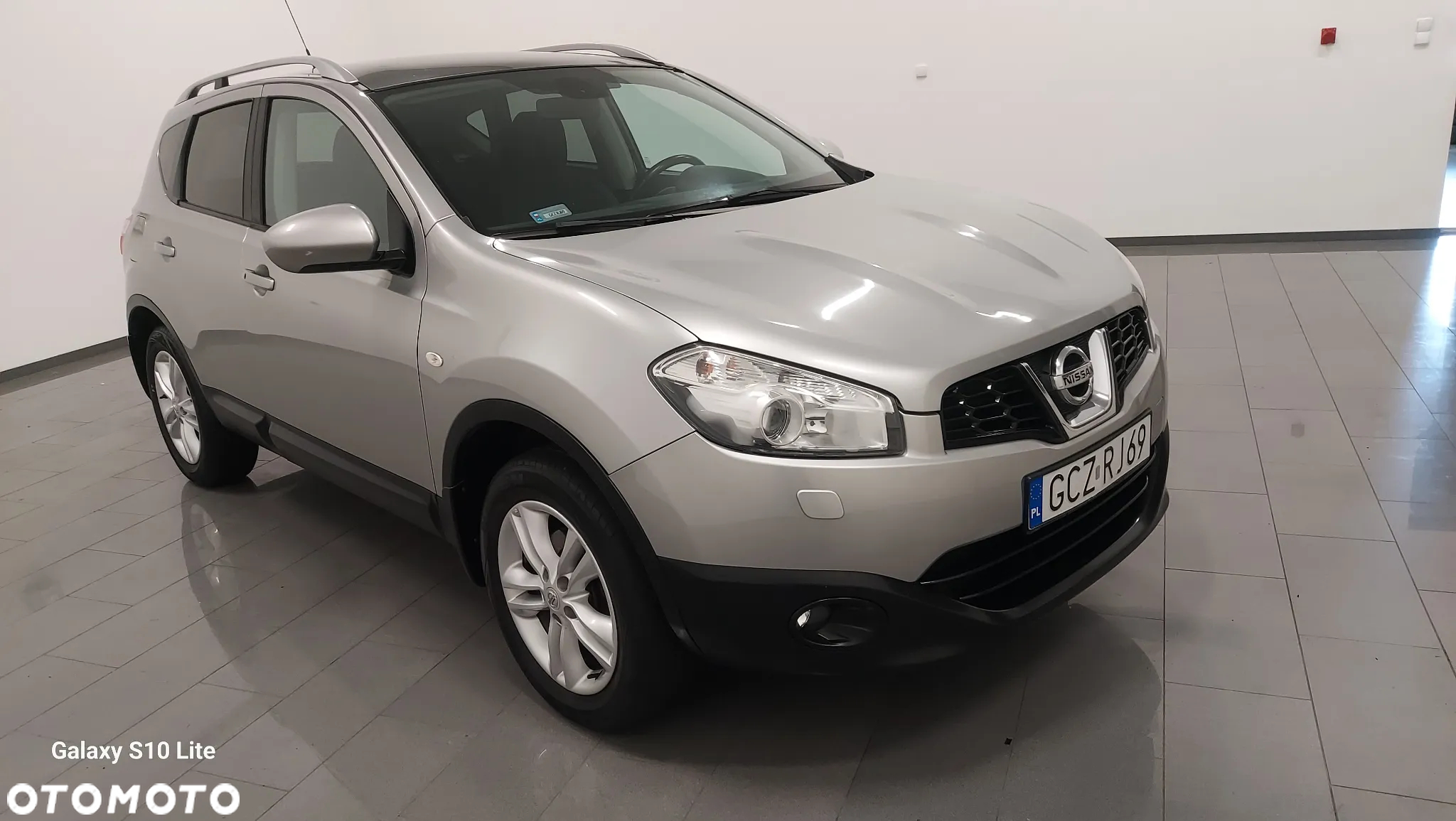 Nissan Qashqai 2.0 4 x 4 tekna - 2