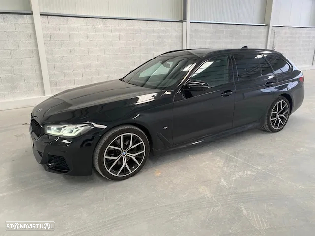 BMW 520 d Pack 50 anos M Auto - 4