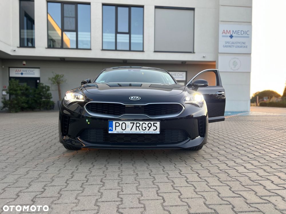 Kia Stinger 2.0 T-GDI L - 28