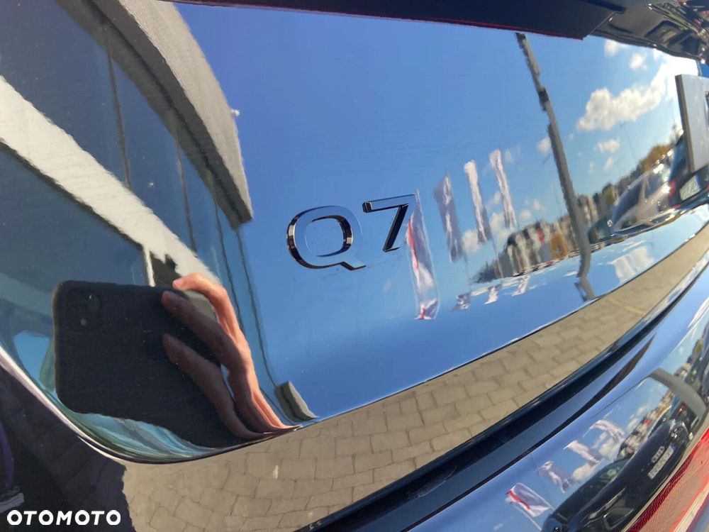 Audi Q7 - 11
