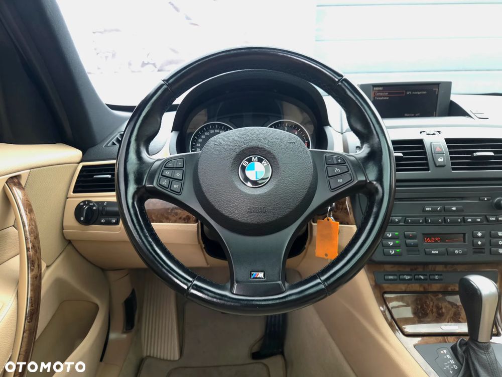 BMW X3 - 33