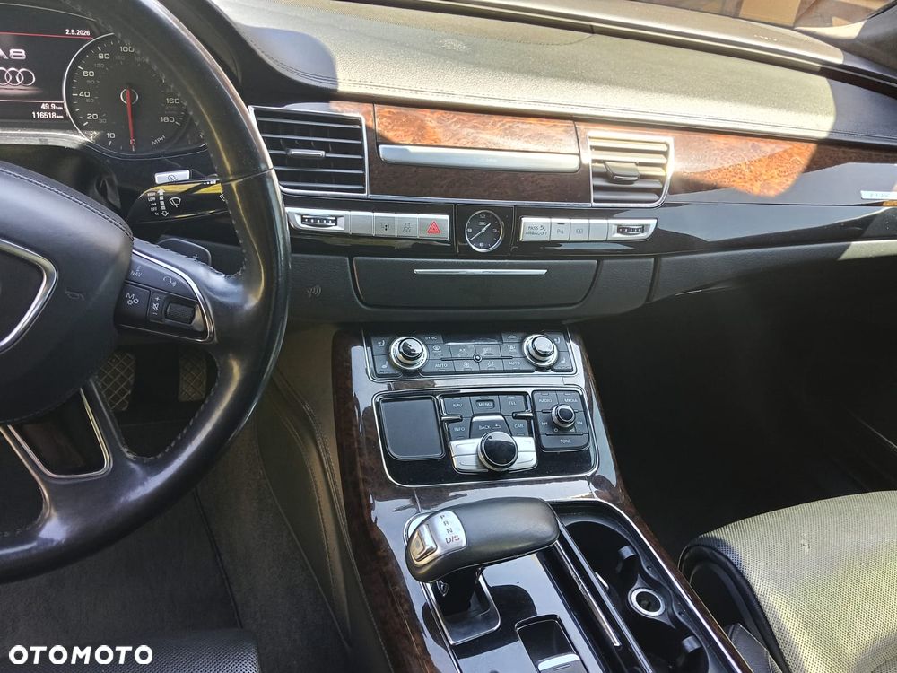 Audi A8 - 11